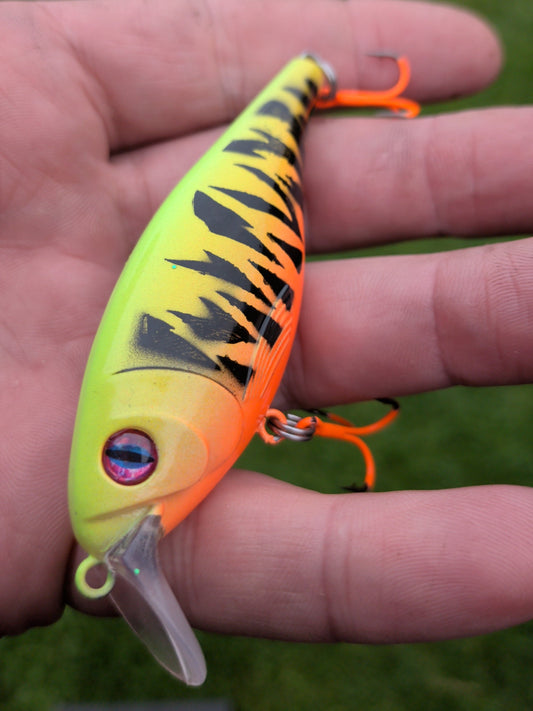 12g 75mm Crank Bait in Fire Tiger Hand Painted